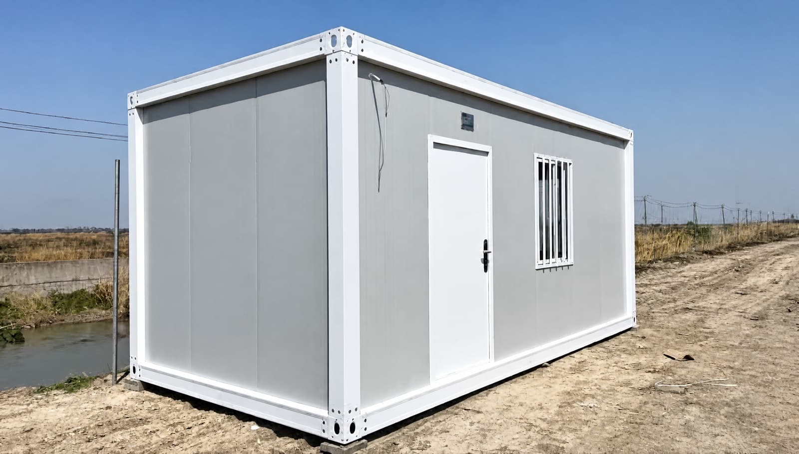 Nhà container lắp ghép đặt ngoài bãi