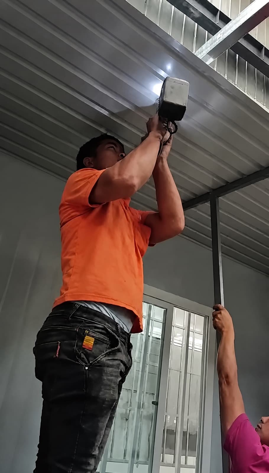 Thi công hoàn thiện nội thất